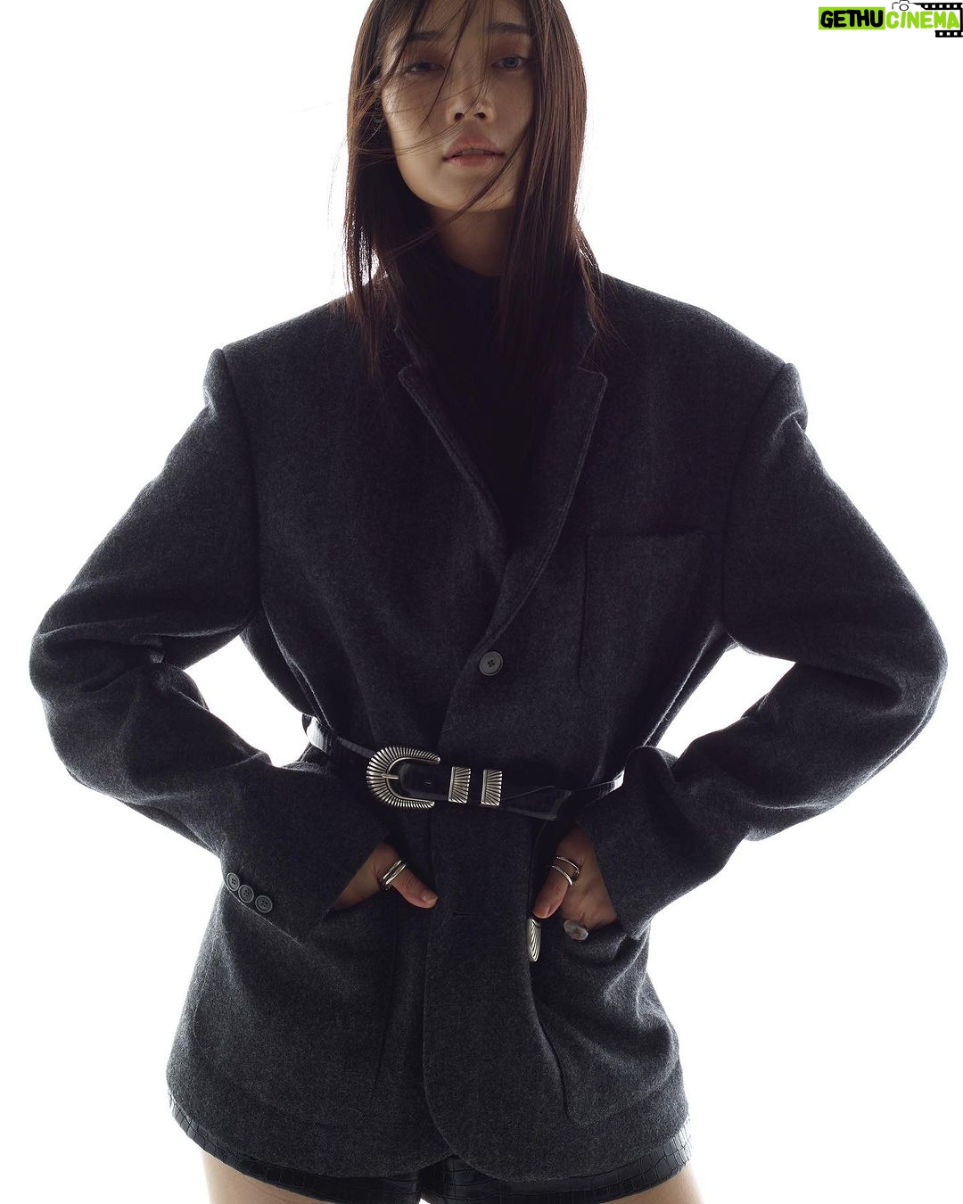 Miyu Hayashida Instagram - . ph @kentarowatanabe428 hm @pcott_shibataro sty @ayamiyoshi #noretouch