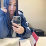 Miyu Hayashida Instagram - ． ぽかぽかの部屋で 本を読む待ち時間。。。📕☺️