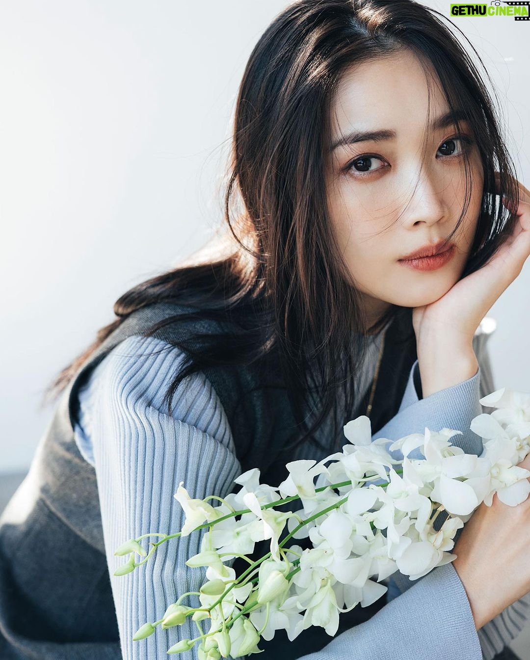 Miyu Hayashida Instagram - Natural Beauty Basic winter catalog