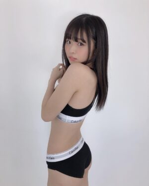 Mizuki Saiba Instagram - 今年のグラビアはこんなかんじですね👙