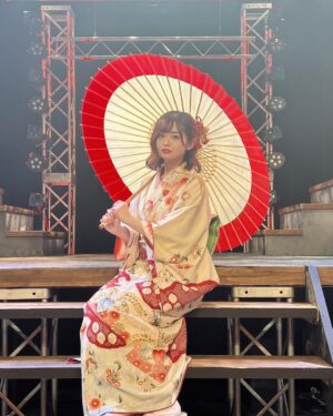 Mizuki Saiba Instagram - 舞台｢水月鏡花-竜馬夢双-｣
全公演終了しました‪︎‬ ‪︎🐉

おりょう、男性のほうが名を残すことが多かった時代で今でも語り継がれるような女性を演じられてとっても嬉しかったです♩

ご観劇くださった皆様ありがとうございました！

今年はこれで舞台納めです‪︎‬ ‪︎☺︎
年内からアサルトリリィの稽古が始まるのでがんばります〜〜！🌸