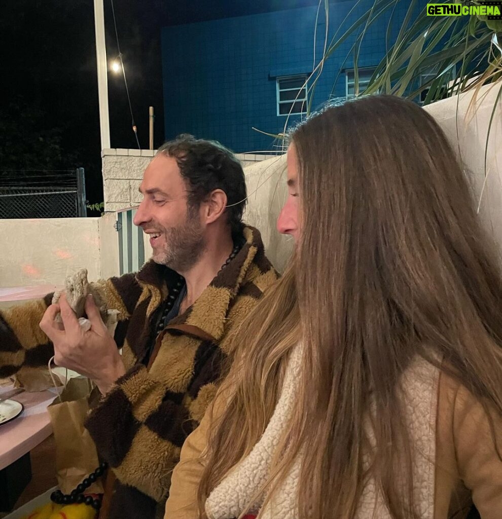 Mo Collins Instagram - A night in Topanga with my beautimus niece, @canneuhandleit to celebrate @weavedreaming Cuz there’s still things to be celebrated. ❤️🌸 #lifehappens #40
