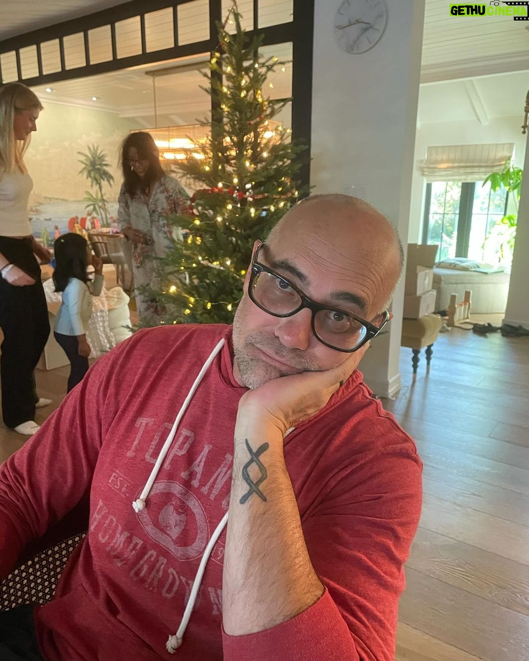 Mo Collins - 710 Likes - Easy to be Merry, and get into the spirit of the Holidays with our beautiful friends at Karen and Carl’s. Tree is DECORATED!!! I hope you find time to soak in some goodness with friends and family over the next couple months. ❤️ #treedecorating #friends #holidayparty