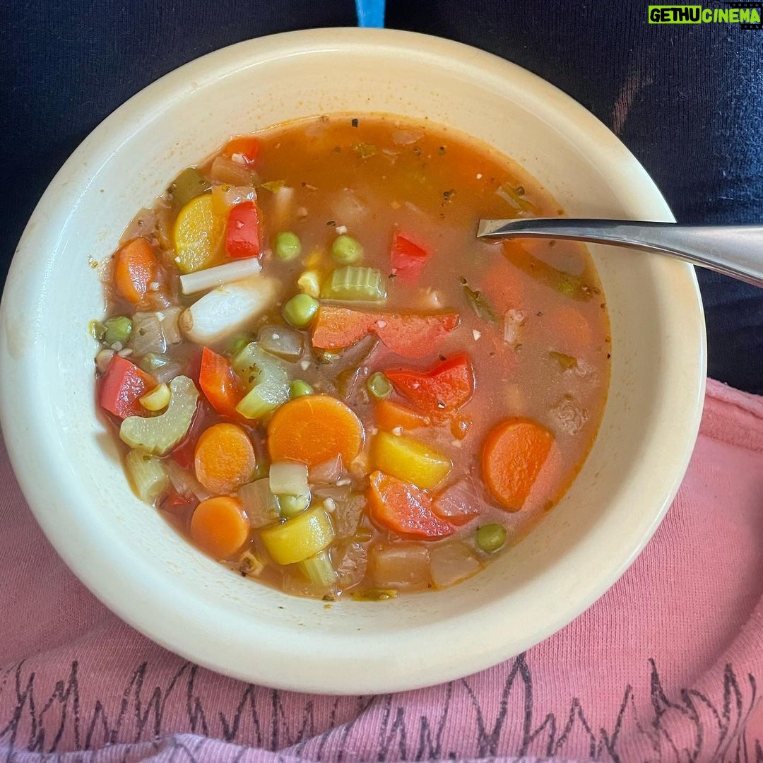 Mo Collins - 503 Likes - Get yourself a bff neighbor like our Billy. Alex and I are both deep into a cruddy headcold, and Billy cooks up a pot of homemade vegetable soup….. and it’s the BEST veggie soup I’ve ever had!!! Feeling like this is what’s going to cure this damn virus. “Curing them with kindness “ could be Billys moniker. Love you, Miss ❤️ @thewilliambutler #soupforthesoul #friendship