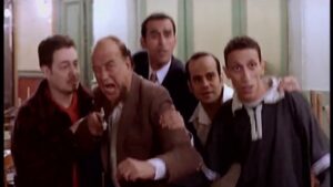 Mohamed Anwar Instagram - انتوا كده كلكوا.. عسلية وعم بخ 😂😂💃🏻💃🏻🕺🏻🕺🏻🕺🏻
#انتوا_كده_كلكوا 
اسمعوا الأغنية كاملة على يوتيوب 🎥