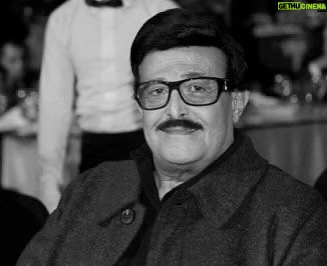 Mohamed Anwar Instagram - إنا لله وإنا إليه راجعون البقاء لله في النجم الكبير واسطورة الكوميديا #سمير_غانم