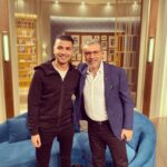Mohamed Anwar Instagram - استنوني النهارده ان شاء الله في برنامج واحد من الناس مع الاعلامي الكبير عمرو الليثي الساعه ١٠ مساء علي قناة الحياه