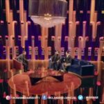 Mohamed Anwar Instagram - طب والنبي لو انت مكاني ومعزوم عند باشا مصر هتجيبله هديه ايه غير كده 😂😂 #محمد_انور #امير_كراره #باشا_مصر #سهرانين