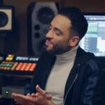 Mohamed Anwar Instagram - أتفرج دلوقتي علي فيديو كليب #رامي_جمال الجديد - #سقف 👏 مبسوط بمشاركتي فيه 😍🤩 @ramygamalmusic