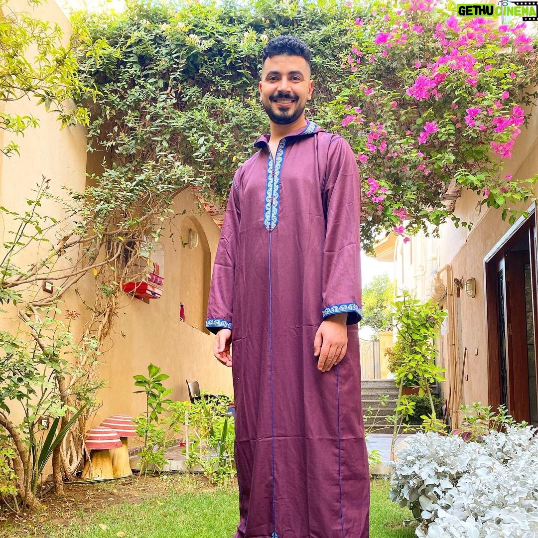 Mohamed Anwar Instagram - ربنا كرمه كبير اوووي ❤️ اللهم لك الحمد كما ينبغي لجلال وجهك وعظيم سلطانك وكل سنه وانتو طيبين وعيد سعيد عليكو يارب #مستر_اكس #البعبع