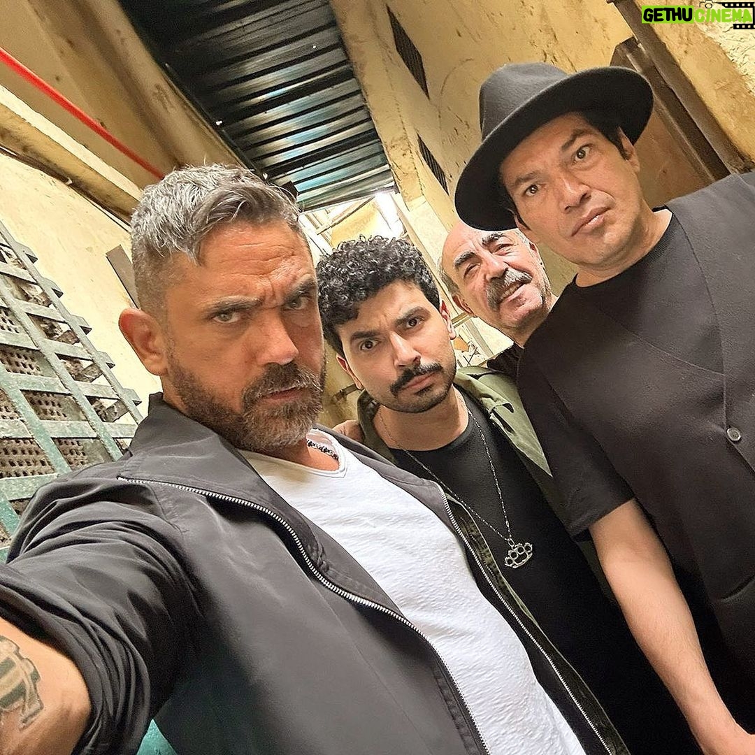 Mohamed Anwar - 63.5K Likes - لو مش مجمع اني البعبع 👻
روح هاتهم قدامي واسألهم
فيلم #البعبع عيد الاضحي ان شاء الله