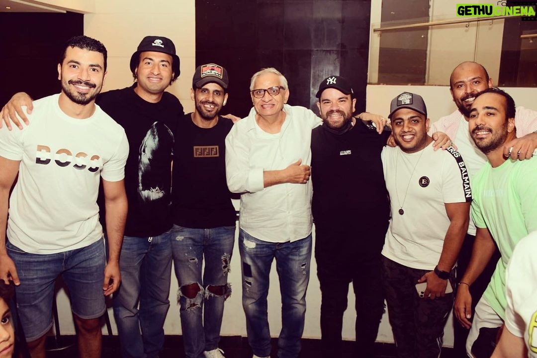 Mohamed Anwar Instagram - من العرض الخاص لفيلم #الدعوه_عامه مبرووووك لصاحبي واخويا محمد عبد الرحمن واحمد الفيشاوي واسماء ابو اليزيد ( واحمد عبد الوهاب وكريم سامي )مؤلفين الفيلم والمخرج وائل فرج وكل صناع الفيلم ادخلو الفيلم ده ياجدعان بجد هتتبسطو جدا والله