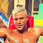 Mohamed Imam Instagram – كل سنة و انتم طيبين ❤️
#عيد_سعيد عليكم جميعاً 🎉🎊