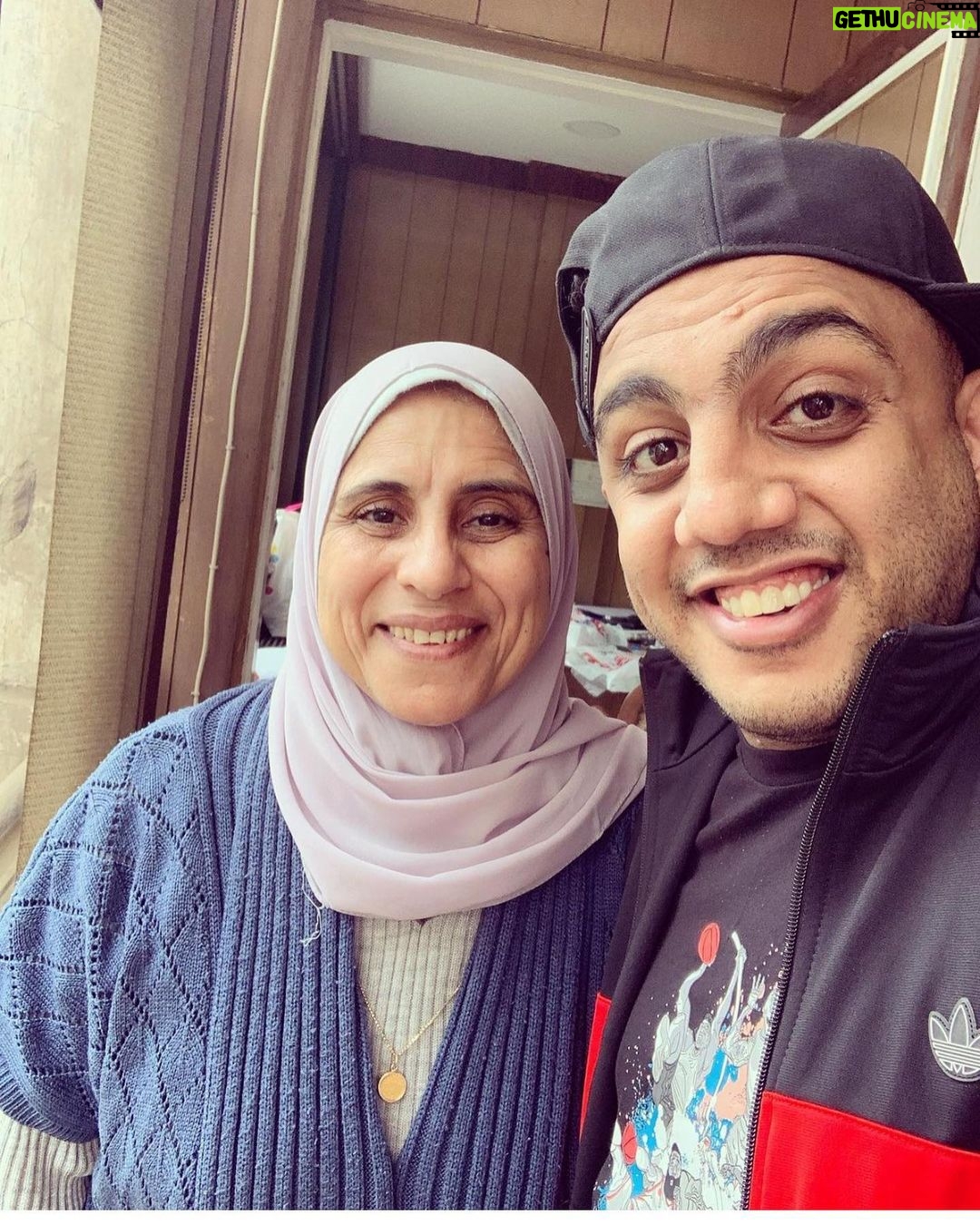 Mohamed Osama - 31.9K Likes - كل سنه وانتم احسن امهات فى حياتى وربنا يخليكم ليا ويحفظكم يااارب 🙏❤️