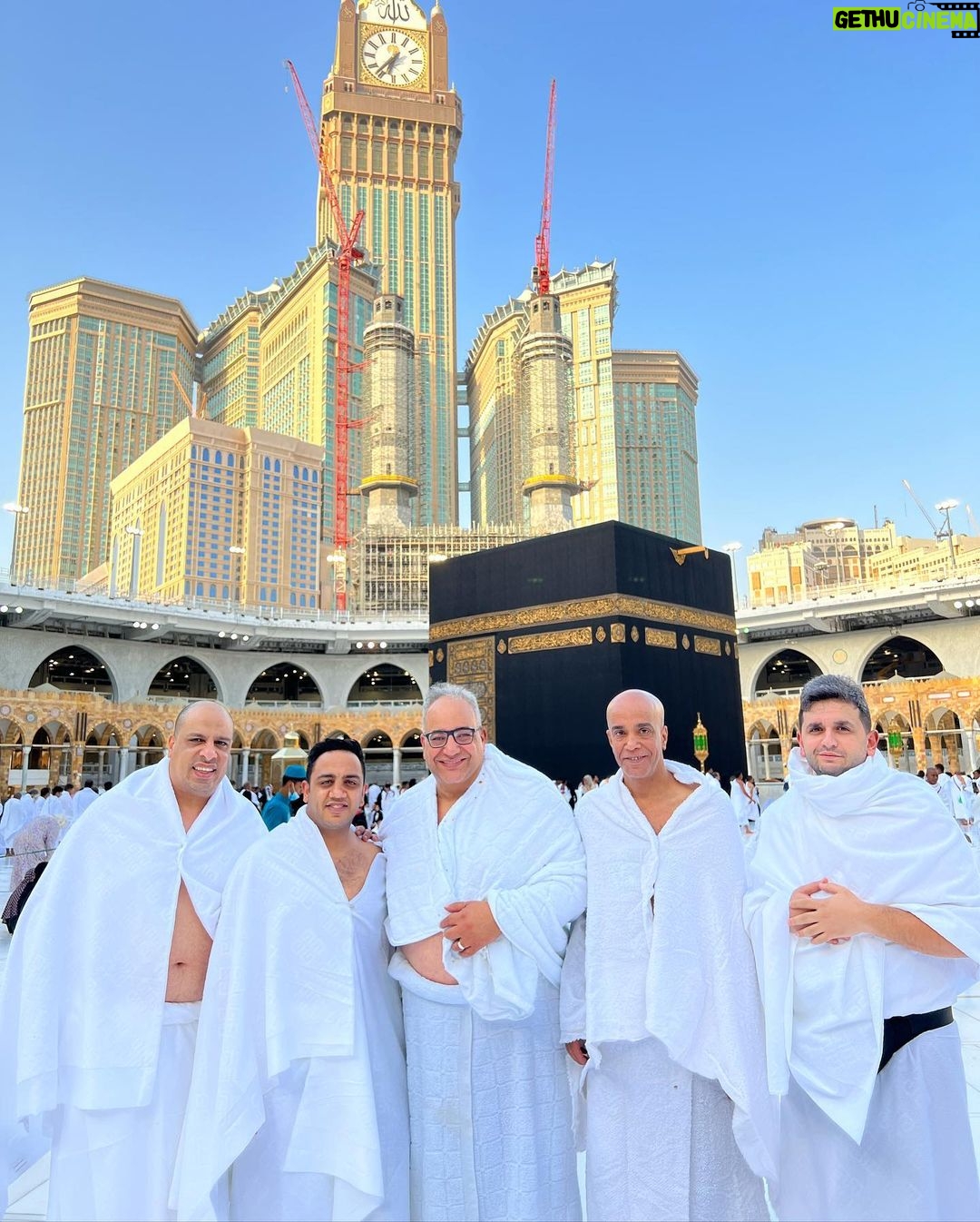 Mohamed Osama - 79.6K Likes - الحمد لله حمدا كثيرا ❤️
يارب اكتبها لكل مشتاق ❤️