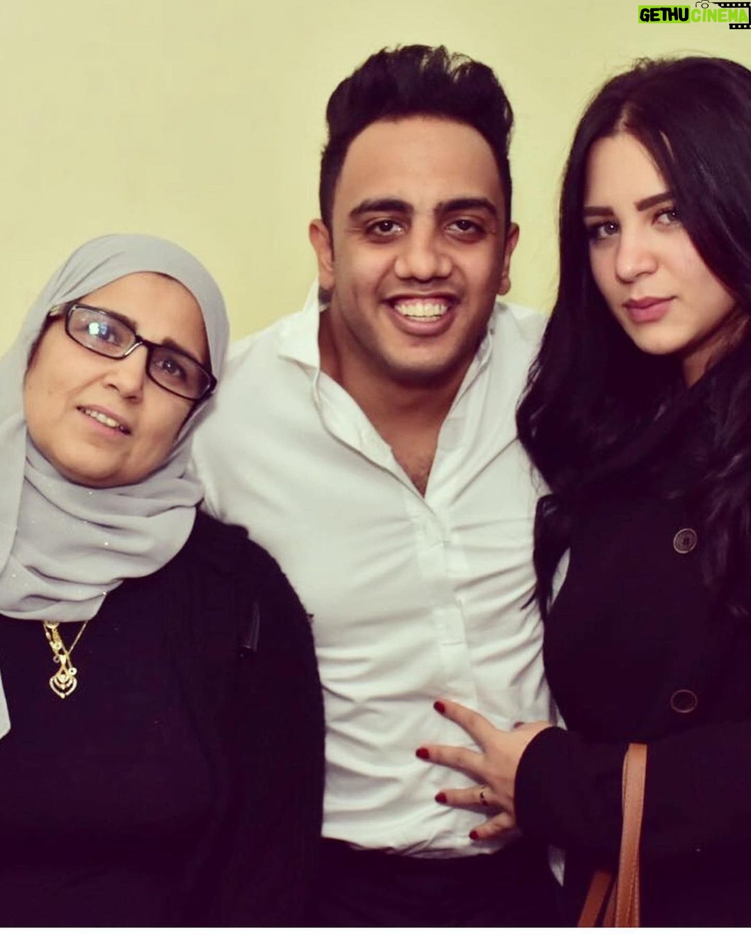 Mohamed Osama - 31.9K Likes - كل سنه وانتم احسن امهات فى حياتى وربنا يخليكم ليا ويحفظكم يااارب 🙏❤️