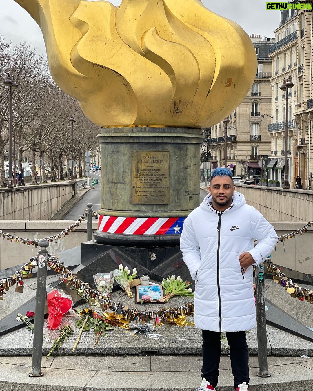 Mohamed Osama - 22.9K Likes - النصب التذكارى للاميره ديانا بباريس 🙏💔
Flamme de la liberte🔥🌹