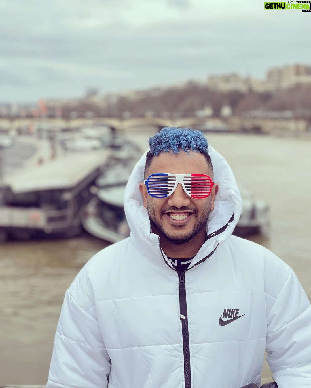 Mohamed Osama - 43.5K Likes - P A R I S