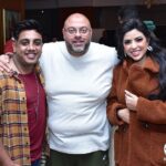 Mohamed Osama Instagram - فركش مسلسل #الفرح_فرحنا الحمد لله 💃💃💃💃 بشكر كل الناس العسل اللى اشتغلت معاها واتعلمت منهم ❤️ وقريبا على قنوات Mbc ومنصه shahid باذن الله مسلسل #الفرح_فرحنا انتاج : ا/عادل مغربي فكره : د/ حسين مصطفي محرم اشراف عام على الكتابه : اوتاكا سيناريو وحوار الثلاثي : خليفه واحمد محارب وعبده مهندس ديكور: ا/تامر اسماعيل مدير التصوير: احمد زيتون اخراج :معتز التونى ❤️❤️❤️❤️❤️❤️❤️ #الفرح_فرحنا #اوس_اوس