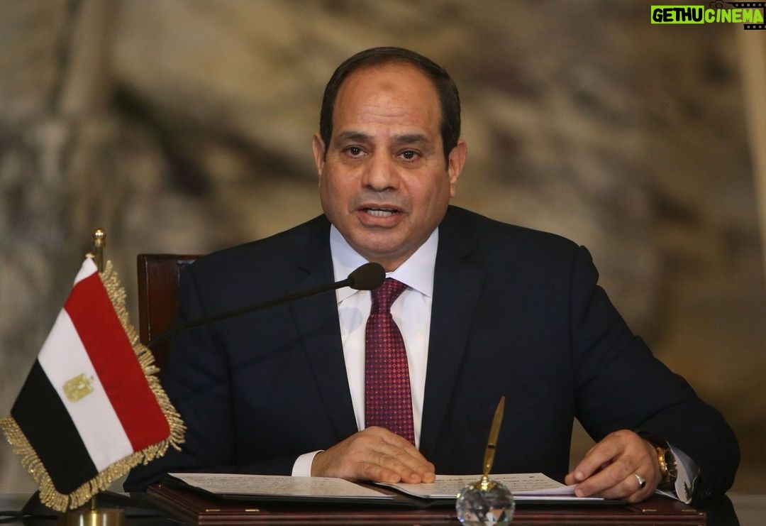 Mohamed Osama - 26.7K Likes - مبروك سيادة الرئيس عبدالفتاح السيسي رئيسا لمصر 🇪🇬 ربنا معاك ويقدرك ويحفظ مصرنا الغاليه 🔥🇪🇬