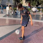 Mohammed El Amine El Khayari Instagram - HUH HUH 🗣 #skills #freestyle #fyp #barcelona