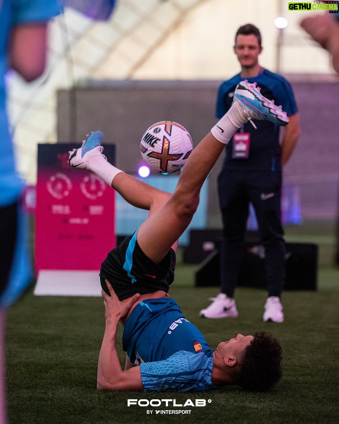 Mohammed El Amine El Khayari Instagram - Experiencia top en el footlab de @intersportfootball con @intersport.es ‼️⚽️🫶🏽 #phantomgx #unlockyourprecision #freestyle #skills #mohafs #milano🇮🇹 Milan, Italy