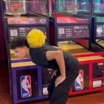 Mohammed El Amine El Khayari Instagram – mi manera de canastar 😅🏀 #skills #recreativo #mohafs #challenge #reto Bowling Girona