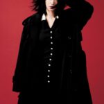 Momo Hirai Instagram - 🖤🖤🖤 #harpersbazaar @harpersbazaarjapan