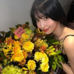 Momo Hirai Instagram - 💐💕