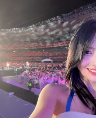 The Secret Behind Momo Hirai's Most Viral Instagram Posts