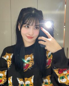 Momo Hirai Instagram - 🐯🐯🐯