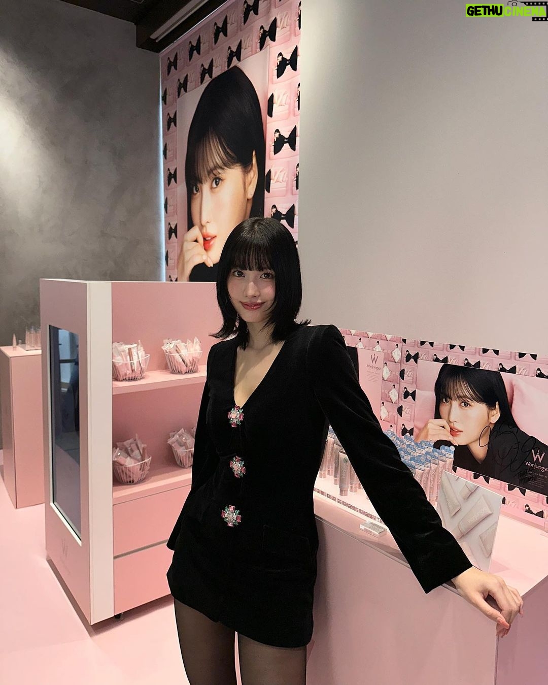 Momo Hirai Instagram - @wonjungyo_official 🤍