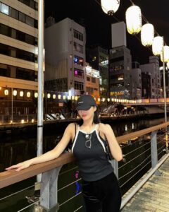 Momo Hirai Instagram - 사진 많이🩶