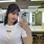 Momo Hirai Instagram - 📹🩶