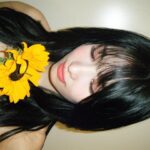 Momo Hirai Instagram - 🌻