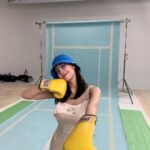 Momo Hirai Instagram - 🥊💛
