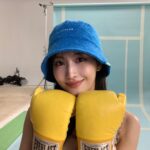 Momo Hirai Instagram - 🥊💛