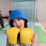 Momo Hirai Instagram - 🥊💛