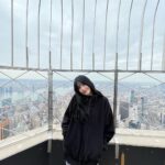 Momo Hirai Instagram – Empire State Building🌃💕