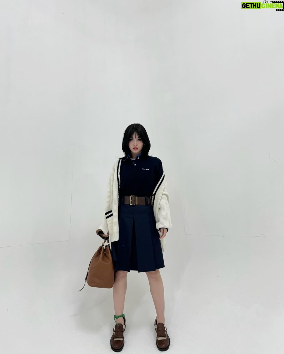 Momo Hirai Instagram - “Miu Crew” Pop Up from Feb. 7 20 at Isetan Shinjuku and from Feb. 21 27 at Hankyu Department Store Umeda Main Store. @miumiu #MiuMiu #MiuCrew #PR #JAPAN