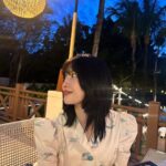 Momo Hirai Instagram - 핑크 꽃을 찾아라..🪷