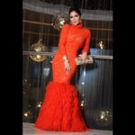 Mona Zaki Instagram – سعيدة جدا بالتكريم والحصول على جايزة صناع الترفيه الفخرية من “جوي أواردز”، والتقدير والحفاوة في المملكة الشقيقة، كانت ليلة ساحرة بملتقي الفنانين من كل الدول وشكرا معالي المستشار تركي آل الشيخ وشكرا لكل العاملين بهيئة الترفيه ومبروك لكل الفائزين 
#joyawards2023 

Thanks to the team behind my look 🙏♥️

Dress by: @maisonalaia 
Jewelry : @bulgari 
Make up by the talented : @rehamkhalifaa 
Hair by: @georgeselmendelek 

Shot by 📸 @soma_photography19 

Managment team @ginger__tm Riyadh, Saudi Arabia