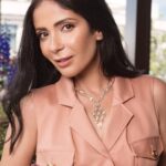 Mona Zaki Instagram - Thrilled to announce my collaboration with @bulgari .. I am very excited to be part of the Bulgari family and looking forward for all the exciting projects yet to come ♥️🙏 Styled by : @maigalal Hair: @ilhammestour Makeup: @ismaelblancomakeup Talent management: @ginger__tm