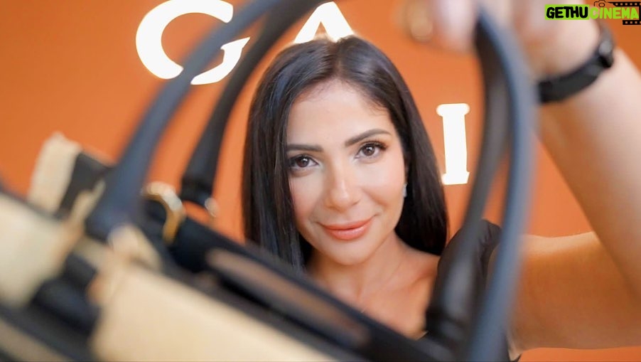 Mona Zaki Instagram - Bulgari ✨♥️ @bulgari #bulagri#bulagriofficial#bulagrijewelry#bulagriwatches #bulagricairo Thanks to my team 🙏♥️ Styled by @maigalal Makeup by @ayaabdelhamid Hair by @mahmoud_hair_stylist Shot by 📸 @afilmbyseifismail