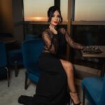 Mona Zaki Instagram – @lorealparis Defile Dinner ✨ 

Styled by @maigalal 
Dress @eliesaabworld 
Jewelry @chopard 
Shoe @maisonvalentino