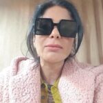 Mona Zaki Instagram - "تحدي الخير " تضامنا مع الأسر المتضررين لمواجهة فيروس كورونا #تحدي_الخير #جمعية_رسالة #كورونا @ahmedhelmy @mennagram @karimabdelazizofficial @resala.charity.organization