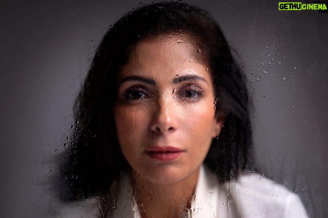 Mona Zaki Instagram - أكبر خوف عندي هو الإساءة والعنف ضد الأطفال، بخاف اتخيل حال العالم هيكون ايه لو كل الاطفال ديه مالقتش المساعدة اللي هما محتاجينها، الأطفال الصغيرين دول هما المستقبل ومحتاجين ناس في حياتهم بتقدر الإنسانية وعندهم المقدرة على التسامح، ناس عايزين يحسنوا من نفسهم منى زكي My biggest fear is child abuse, It scares me to think how the world would become if these kids grow up without seeking help. Kids or Children are the future, need more humans who value humanity and can forgive, humans who want to be a better version of themselves. Mona Zaki #Dearfutureworld #رسالة_إلي_العالم. @haymanics @reemossama_ @beitelsurastudio