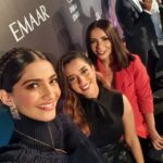 Mona Zaki Instagram - @thedubaistars press conference with the beautiful ladies @balqeesfathi @sonamkapoor Dubai, United Arab Emirates