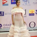 Mona Zaki Instagram - Yesterday was a dazzling night at the opening ceremony of @elgounafilmfestivalofficial. Thank u @maigalal for my red carpet look You always give your utmost dedication and tolerance for me❤ Thank u @maisonyeya for the magnificent dress your creativity and classy taste makes you who you are the queen of bridal and evening dresses❤ Thank u @dimajewellery the look was completed with your heavenly designed diamond pearl earings Thank u @sorayashawky for my beautiful make up u master what u do❤😘 Hairdresser @ashour_201__hair_styilst thank u ❤😘 Ring @elmawardyjewelry 💍❤ Photo credit @mahmoud.taki @norayoussef_photography @hamedz199