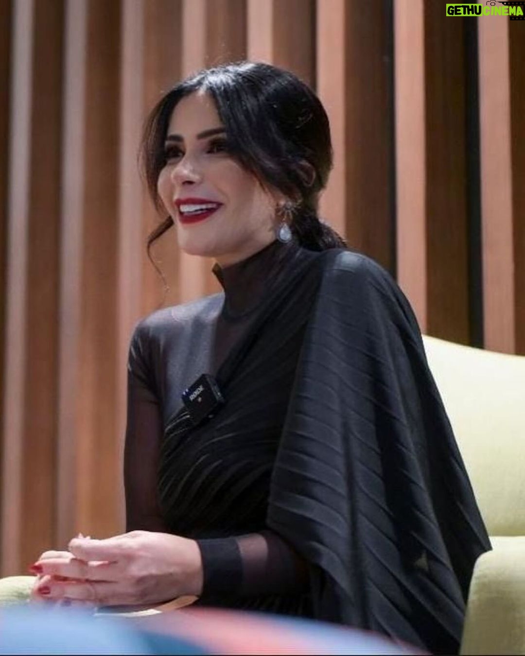 Mona Zaki Instagram - ساعات قليلة بس شفت فيها حب كبير، من قلبي شكرا لكل اللي حضروا العرض الخاص لفيلم رحلة 404 في جدة في المملكة العربية السعودية، شكرا للحفاوة في الاستقبال والحب، مبسوطة بردود الفعل الإيجابية على الفيلم، وهنبسط أكتر لما أسمع أراء باقي الجمهور ..يارب الفيلم يعجبكم @filmclinic @lagoonie_film_production @hi_media_production @muvi_cinemas @arabiapictures Thank you to the team behind my look 🙏♥️ Styled by @maigalal Dress by @harithand Shoes @renecaovilla Make up @nevin.ali_makeup Hair @aisha.hairstylist @salon_mermaid